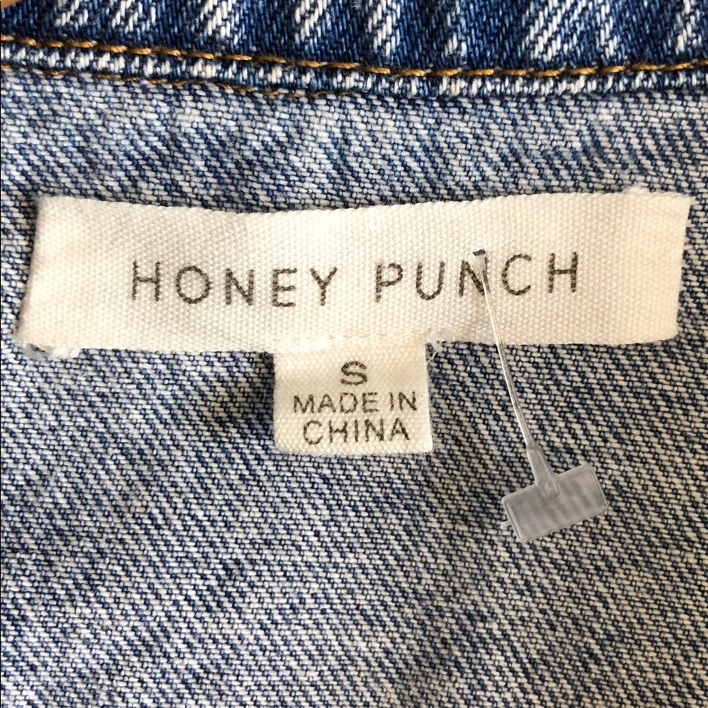 Honey Punch Blue Denim Jacket w/ Various Patches Size S - Picture 3 of 12